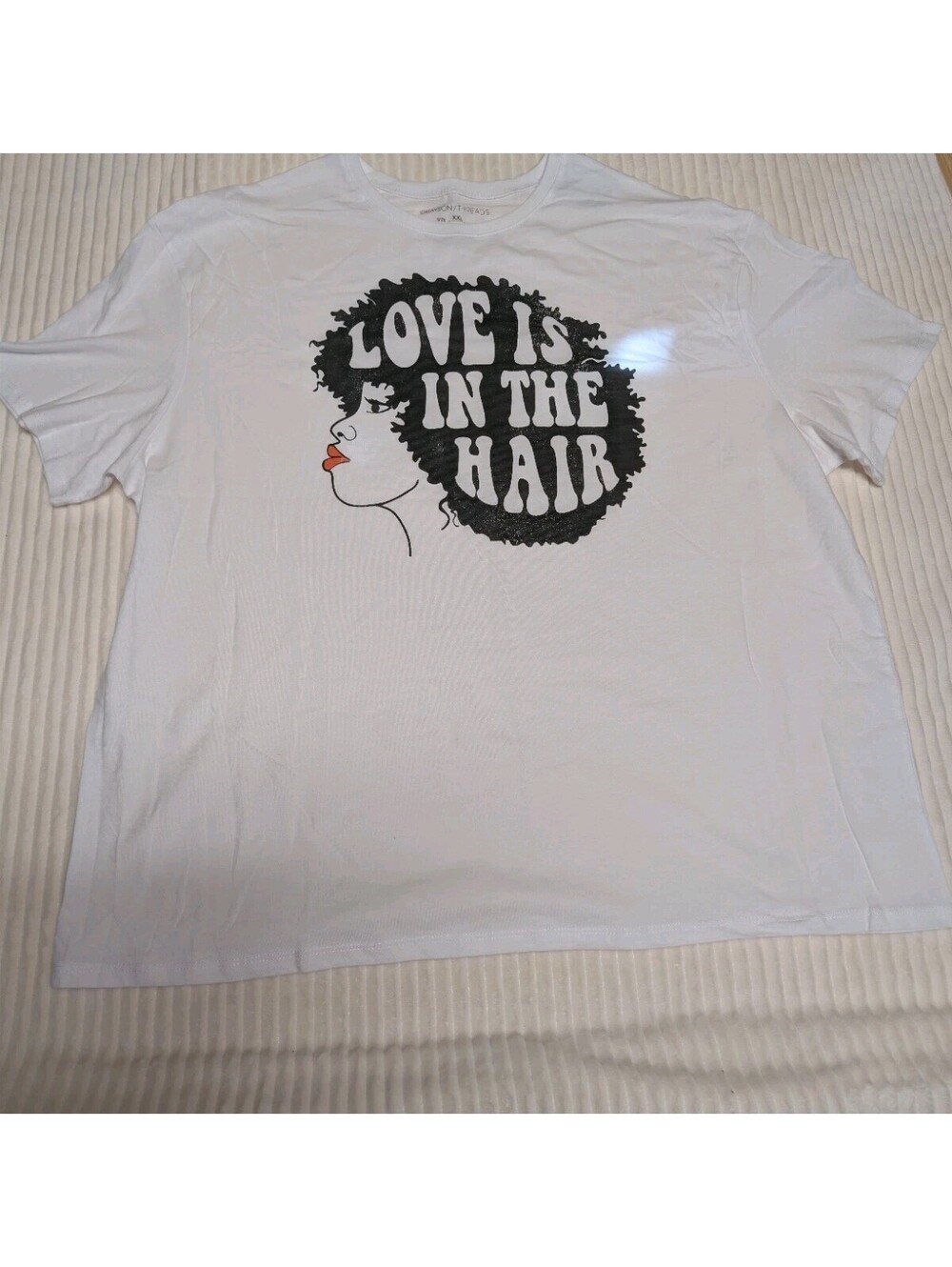 Grayson/Threads Women's Plus XXL Loose Fit White T-shirt "Love Is In The Hair"